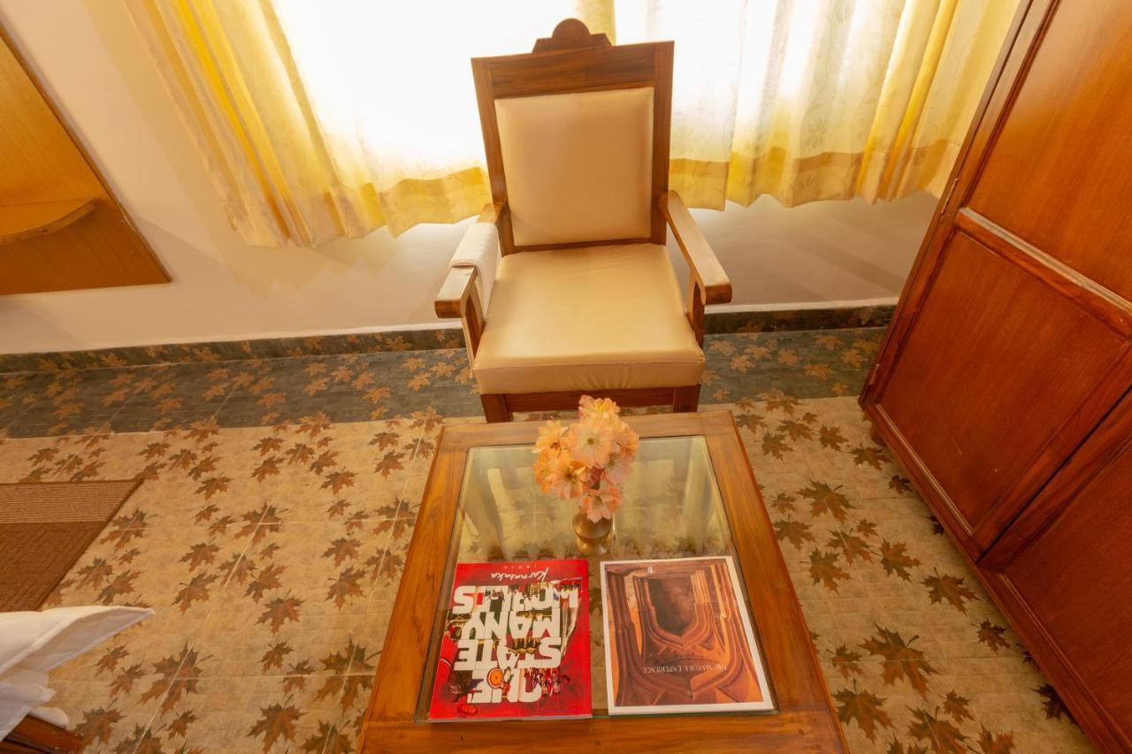Kstdc Hotel Mayura Gerusoppa, Jogfalls Māvingundi Buitenkant foto