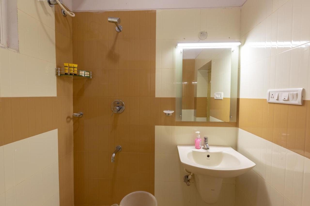 Kstdc Hotel Mayura Gerusoppa, Jogfalls Māvingundi Buitenkant foto