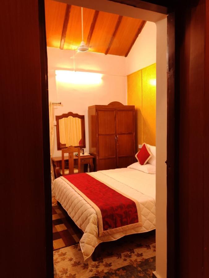 Kstdc Hotel Mayura Gerusoppa, Jogfalls Māvingundi Buitenkant foto